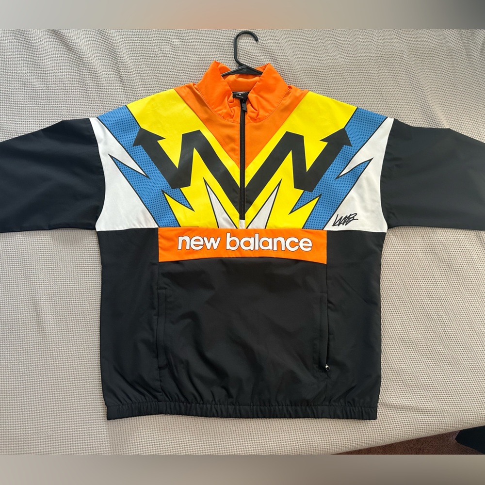 New balance windbreaker
